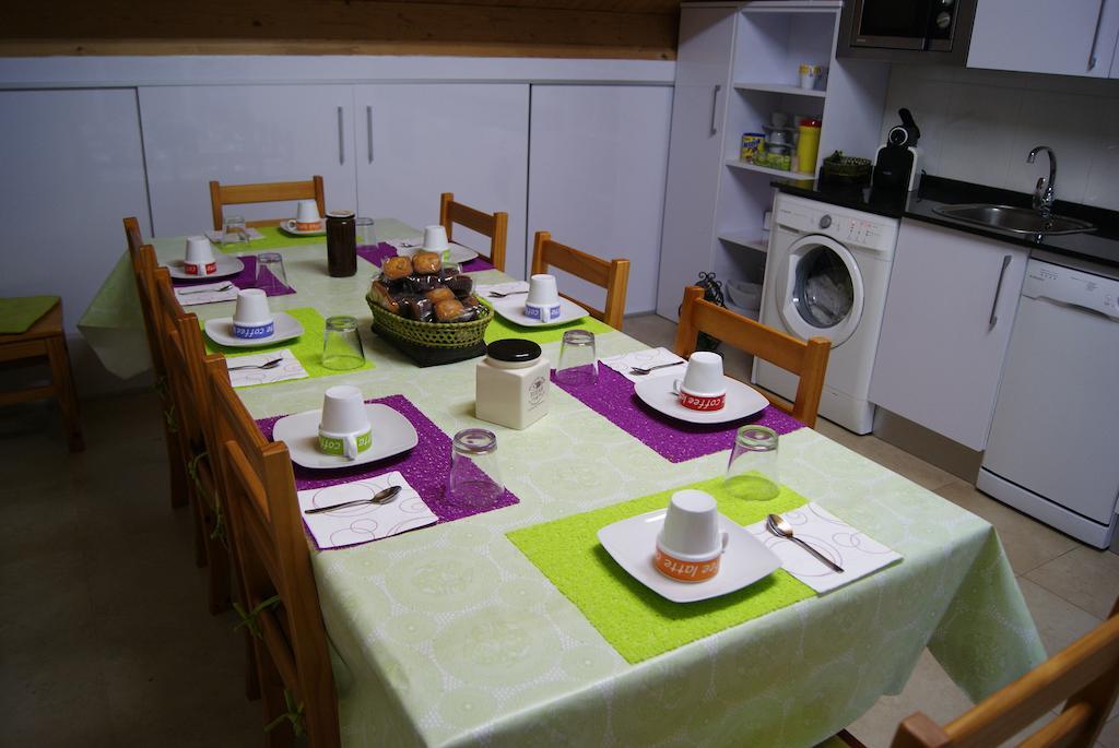 Hostal Penacardena Igea Exterior photo